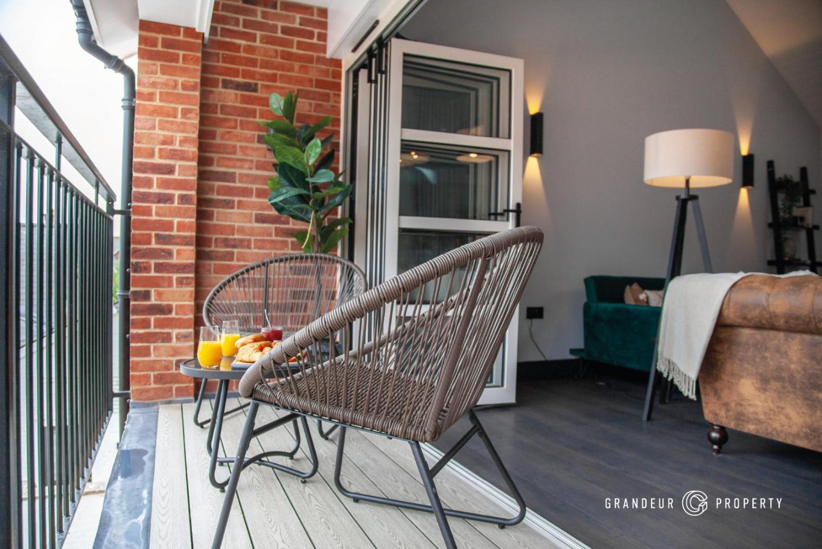 Keepers Cottage By Grandeur Property Poole Esterno foto